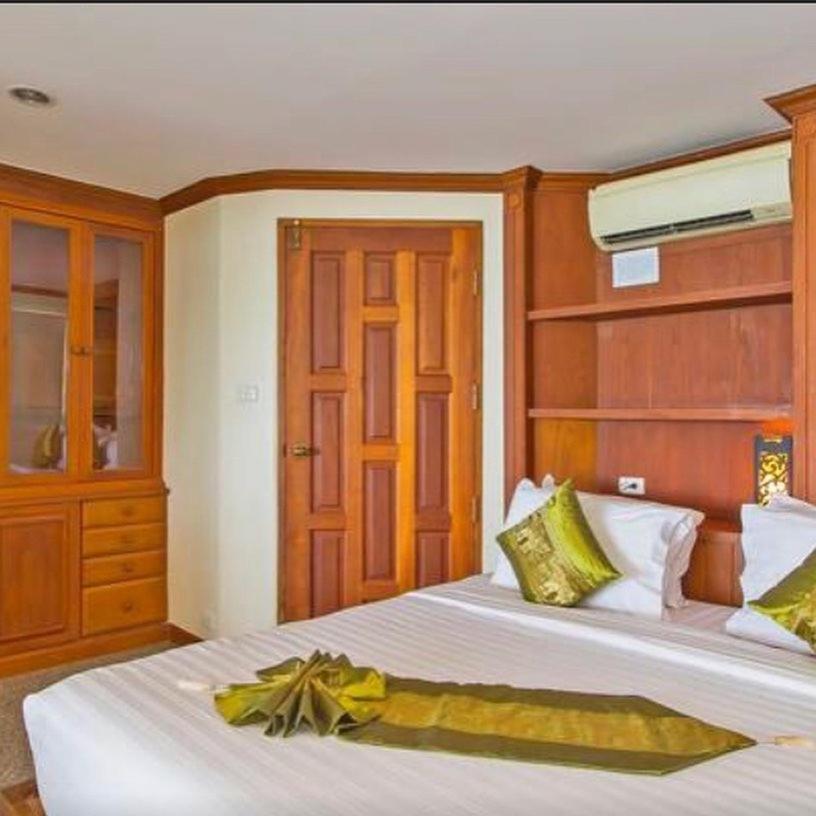 Goodwill Beach House Patong Esterno foto