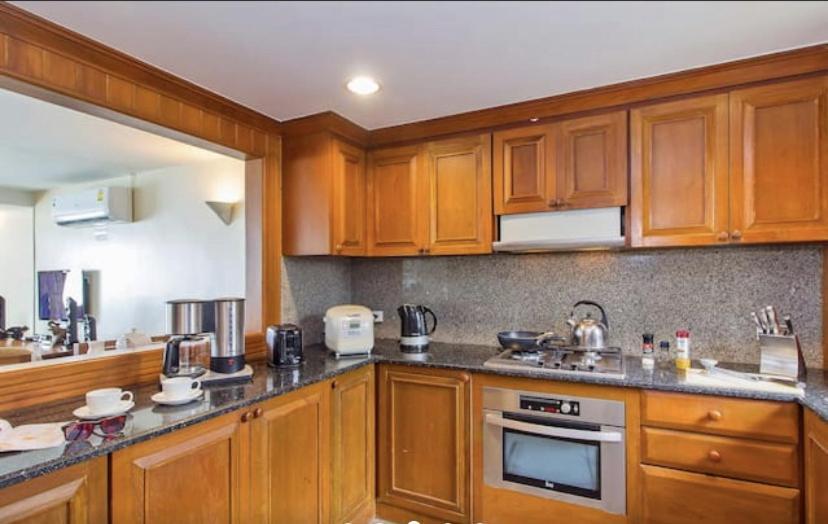 Goodwill Beach House Patong Esterno foto